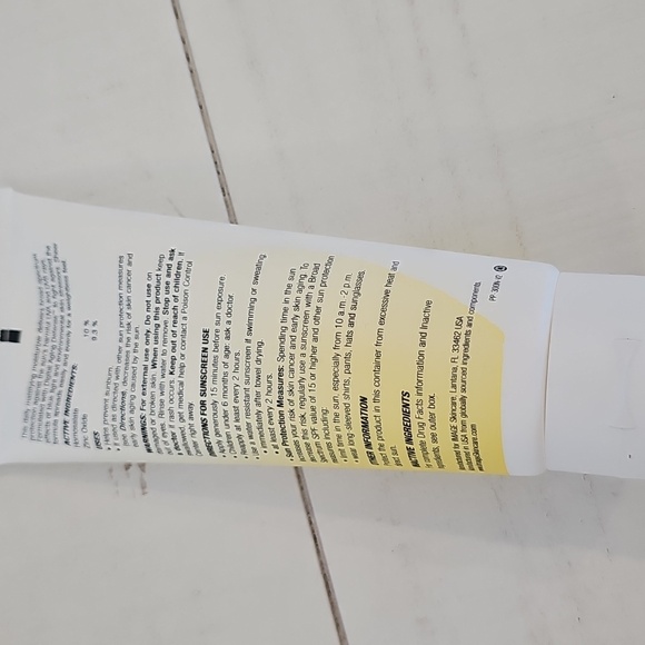 IMAGE Skincare, PREVENTION+ Daily Matte Moisturizer SPF 30 - Picture 2 of 2